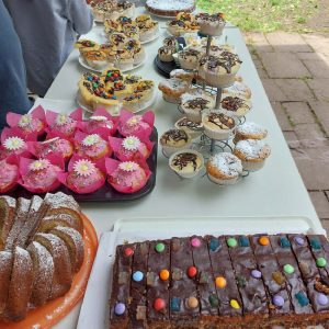 Kuchen- und Muffinverkauf in der Kinderstadtkirche