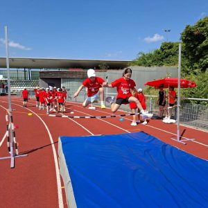 „Leichtathletik in Aktion“ begeistert über 400 Grundschulkinder im Carl-Kaufmann-Stadion